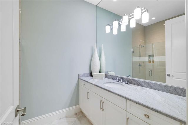 11022 Via Tuscany LN 101, Miromar Lakes, FL 33913