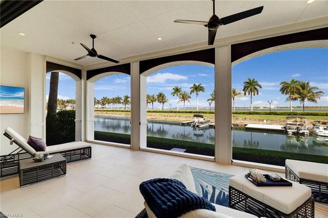 11022 Via Tuscany LN 101, Miromar Lakes, FL 33913