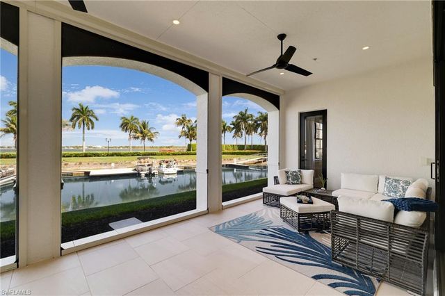 11022 Via Tuscany LN 101, Miromar Lakes, FL 33913