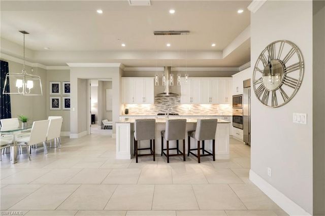 11022 Via Tuscany LN 101, Miromar Lakes, FL 33913