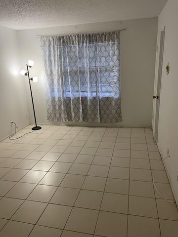 175 W Lake Carol Drive W 175, West Palm Beach, FL 33411
