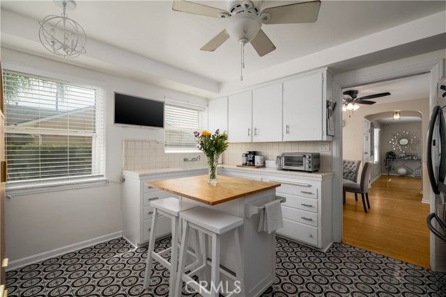 5922 N Vista, San Gabriel, CA 91775