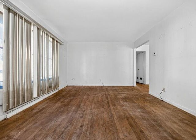 7009 W Lancaster AVENUE, Milwaukee, WI 53218