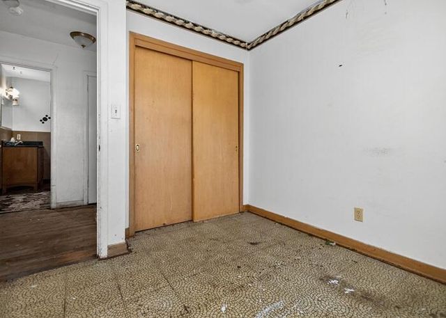 7009 W Lancaster AVENUE, Milwaukee, WI 53218