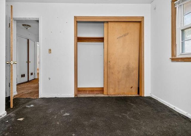 7009 W Lancaster AVENUE, Milwaukee, WI 53218