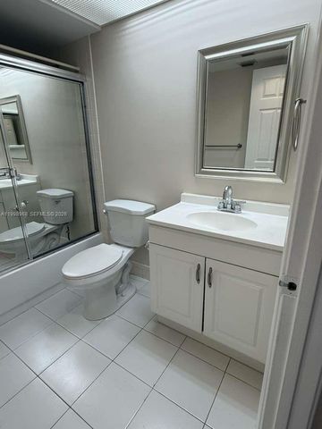 1401 SW 128th Terrace 205H, Pembroke Pines, FL 33027