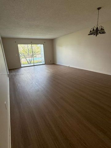 1401 SW 128th Terrace 205H, Pembroke Pines, FL 33027
