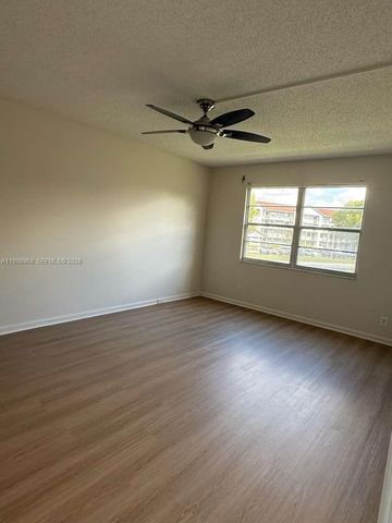 1401 SW 128th Terrace 205H, Pembroke Pines, FL 33027
