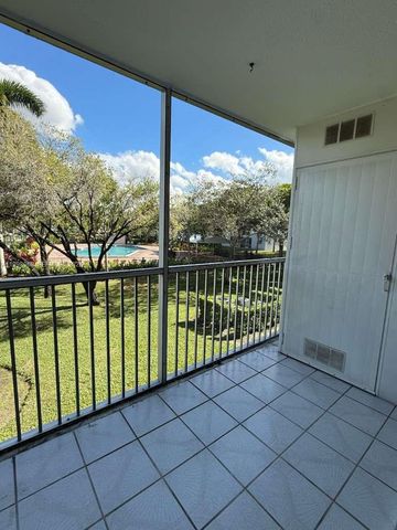 1401 SW 128th Terrace 205H, Pembroke Pines, FL 33027