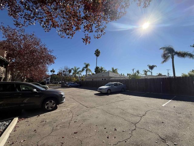 4666 Mission Ave 14, San Diego, CA 92116