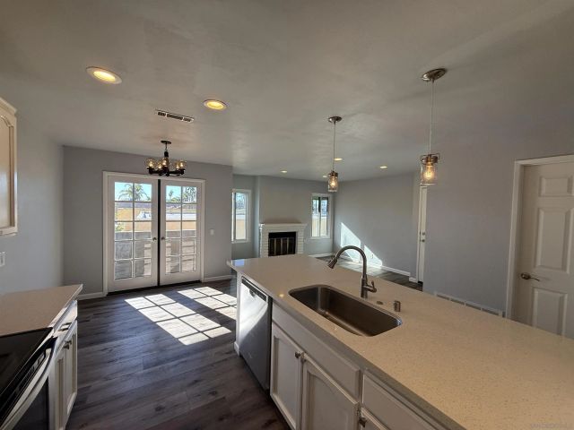 4666 Mission Ave 14, San Diego, CA 92116