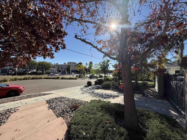 4666 Mission Ave 14, San Diego, CA 92116