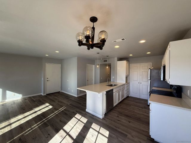 4666 Mission Ave 14, San Diego, CA 92116