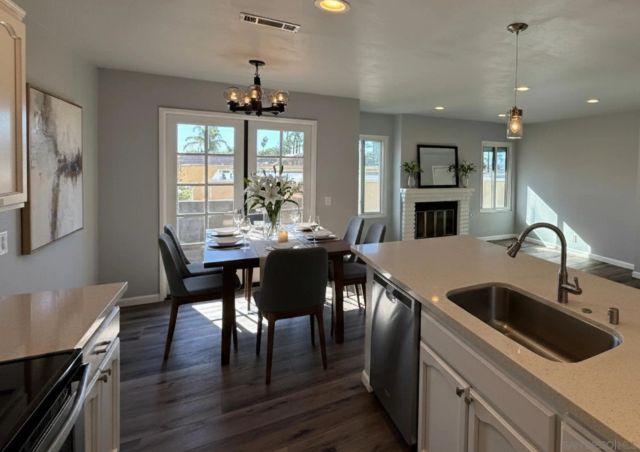 4666 Mission Ave 14, San Diego, CA 92116