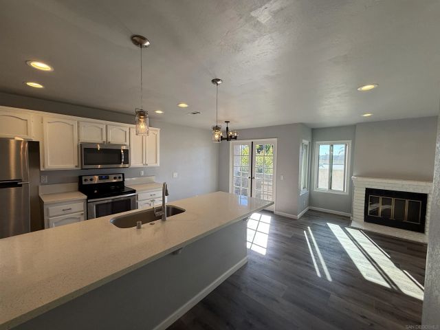 4666 Mission Ave 14, San Diego, CA 92116