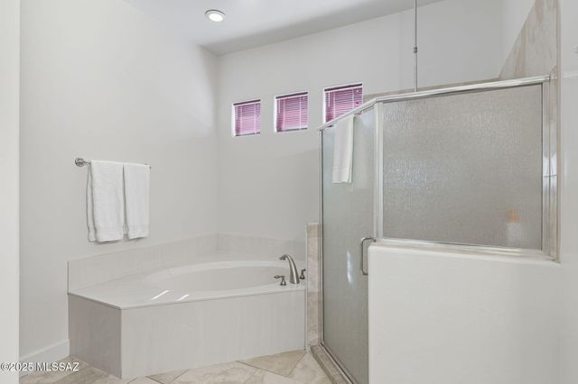 2630 W Calle Del Santo, Tucson, AZ 85741