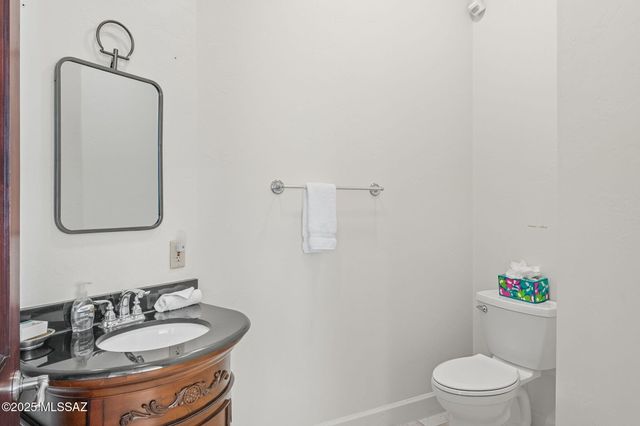 2630 W Calle Del Santo, Tucson, AZ 85741