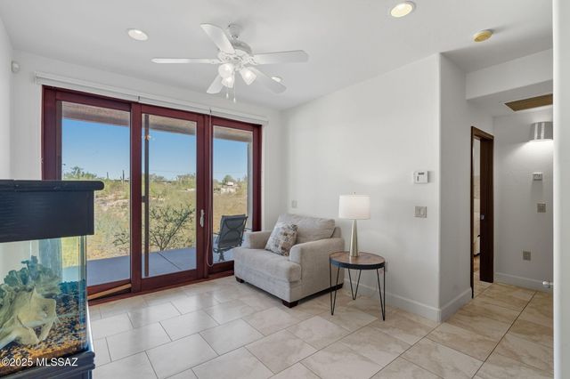 2630 W Calle Del Santo, Tucson, AZ 85741