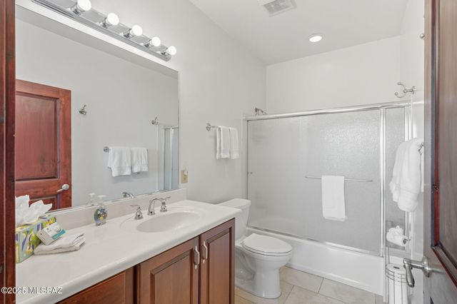 2630 W Calle Del Santo, Tucson, AZ 85741