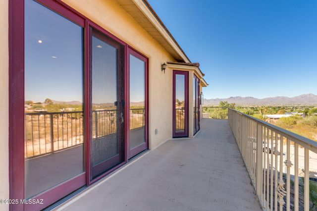 2630 W Calle Del Santo, Tucson, AZ 85741