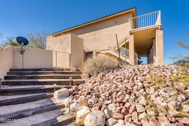 2630 W Calle Del Santo, Tucson, AZ 85741