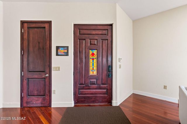 2630 W Calle Del Santo, Tucson, AZ 85741