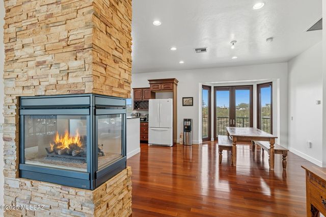 2630 W Calle Del Santo, Tucson, AZ 85741