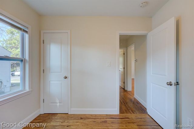 2742 Wolcott Street, Ferndale, MI 48220