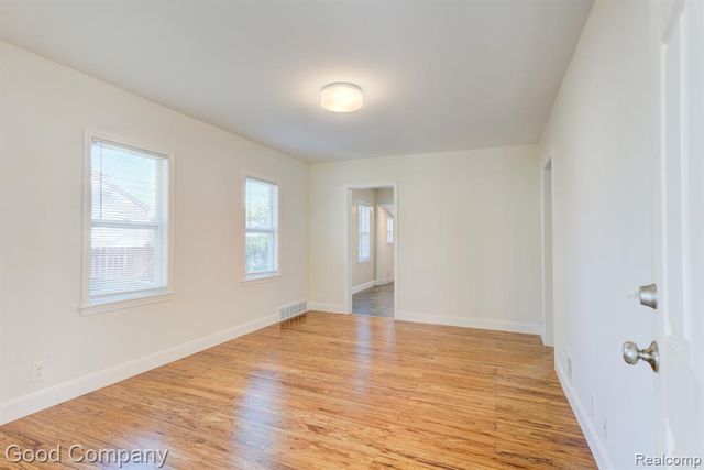 2742 Wolcott Street, Ferndale, MI 48220