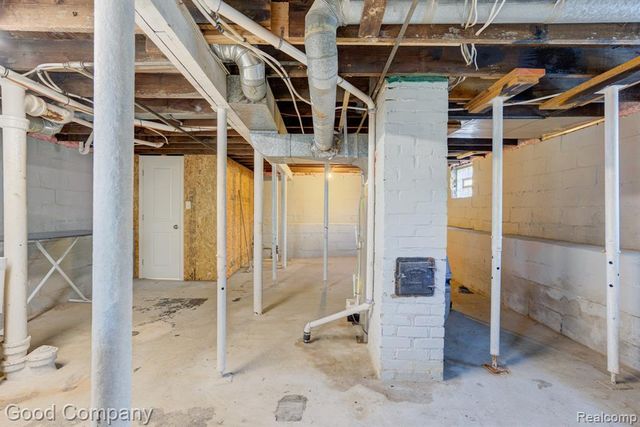 2742 Wolcott Street, Ferndale, MI 48220