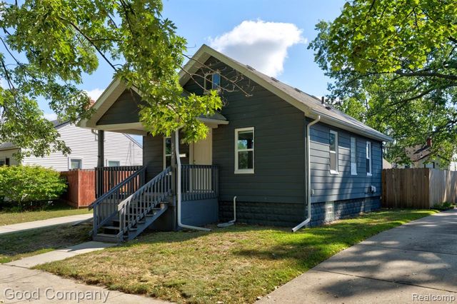 2742 Wolcott Street, Ferndale, MI 48220