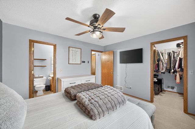 3511 W Mineral Pond Boulevard, Anoka, MN 55303