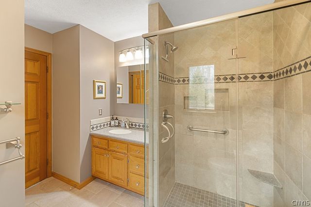 126 Morgan Lane Lane, Oneida, NY 13421