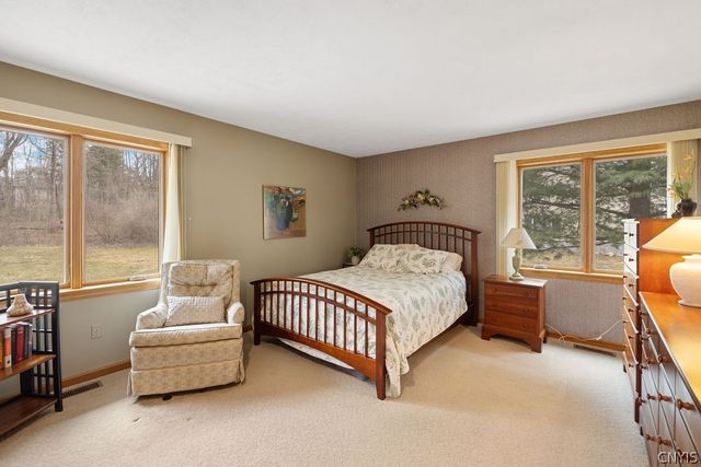 126 Morgan Lane Lane, Oneida, NY 13421