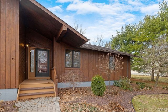 126 Morgan Lane Lane, Oneida, NY 13421