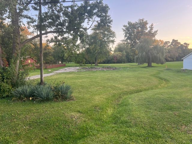 3533 Flossmoor Road, Homewood, IL 60430