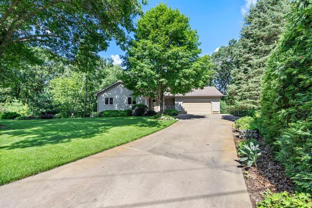 16158 Xenia Street NW, Andover, MN 55304