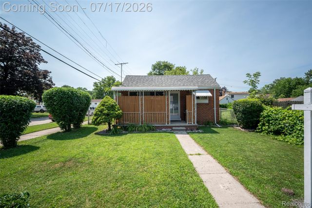 5990 Jackson Street, Taylor, MI 48180
