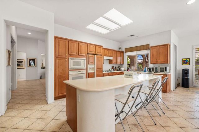 36426 Tallowood Drive, Palm Desert, CA 92211