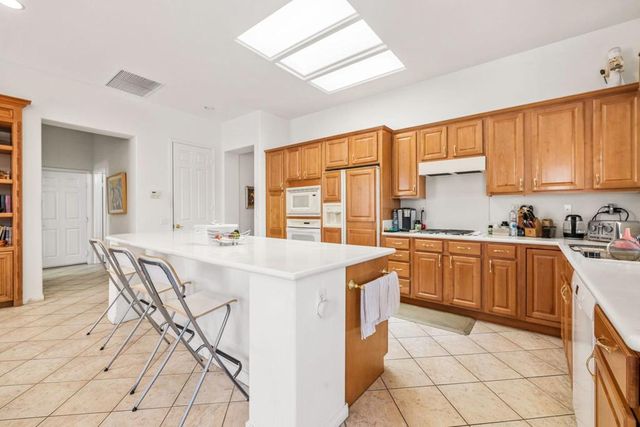 36426 Tallowood Drive, Palm Desert, CA 92211