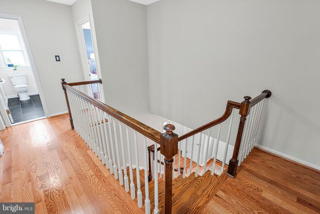 9501 BLYTHE DALE CT, Vienna, VA 22182