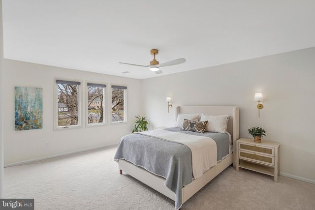 9501 BLYTHE DALE CT, Vienna, VA 22182