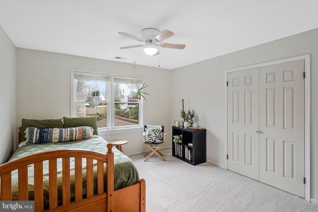 9501 BLYTHE DALE CT, Vienna, VA 22182