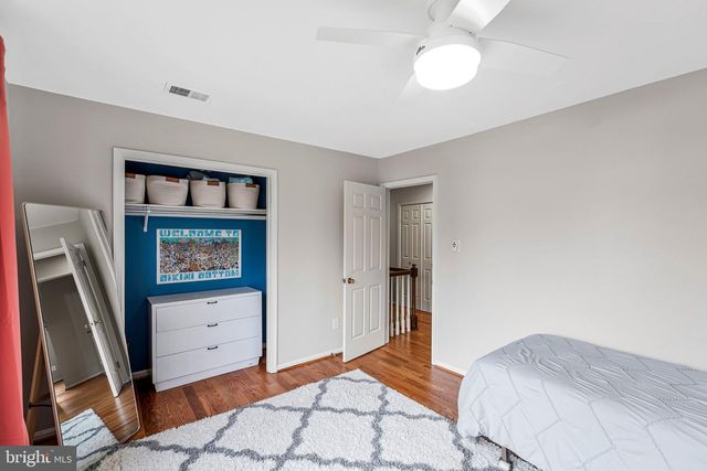 9501 BLYTHE DALE CT, Vienna, VA 22182