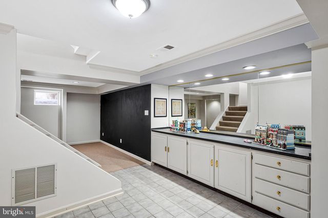 9501 BLYTHE DALE CT, Vienna, VA 22182