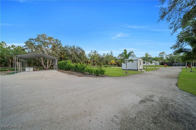 2451 10th AVE SE, Naples, FL 34117