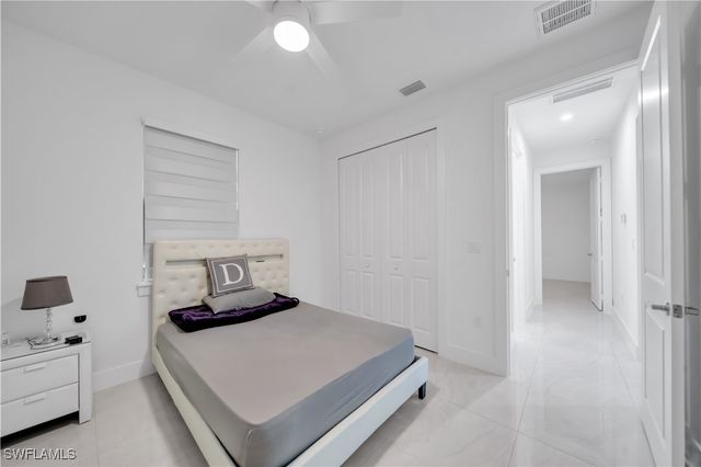 2451 10th AVE SE, Naples, FL 34117