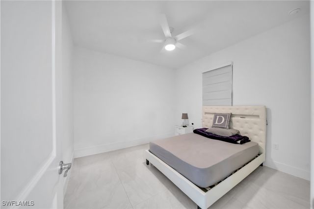 2451 10th AVE SE, Naples, FL 34117