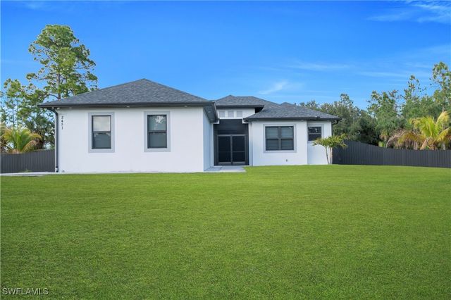 2451 10th AVE SE, Naples, FL 34117