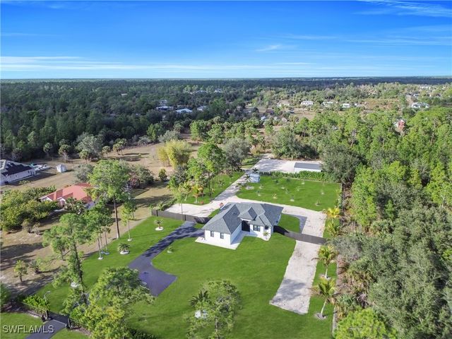 2451 10th AVE SE, Naples, FL 34117